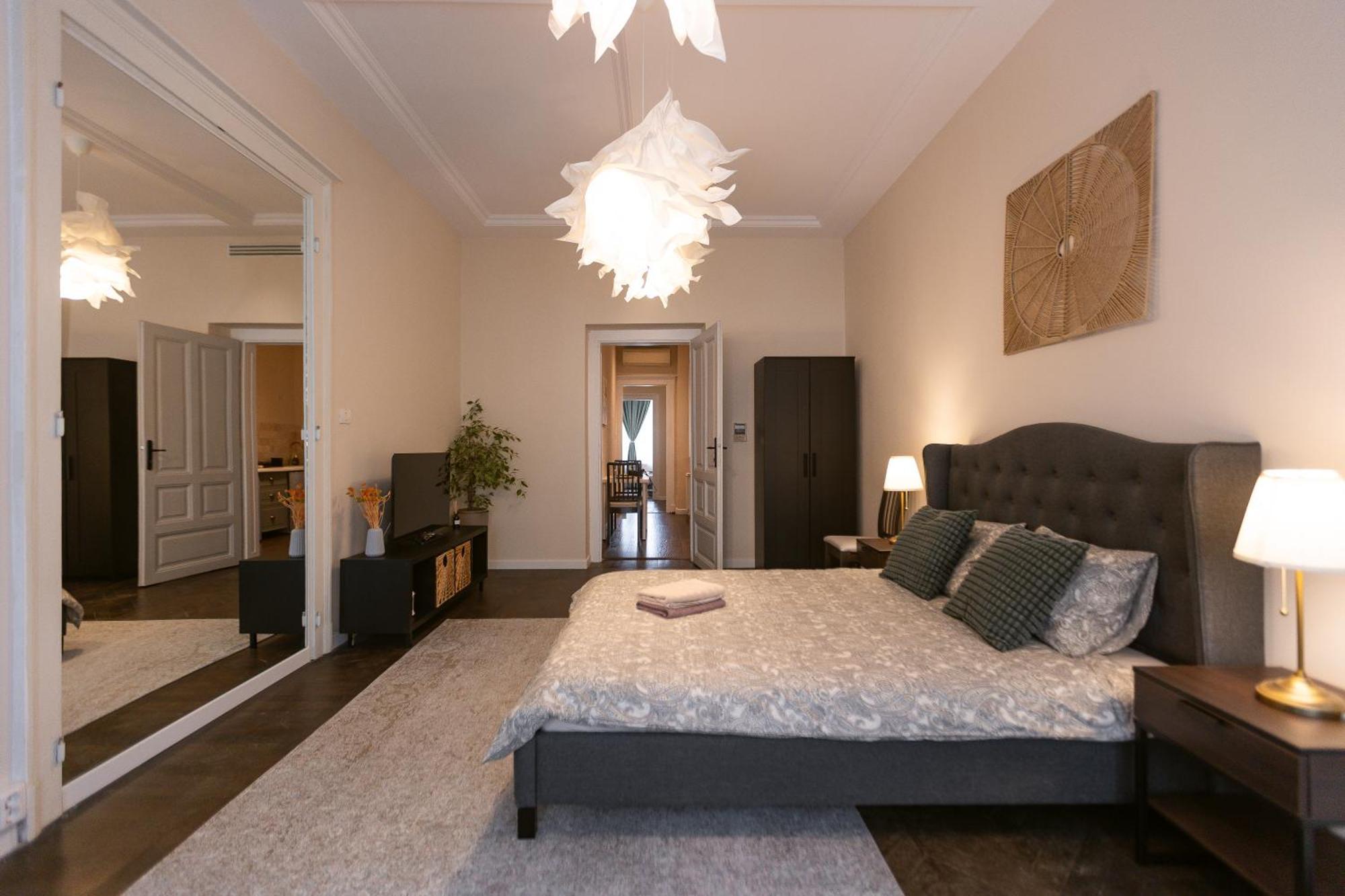 Charm - 2br Apartament *